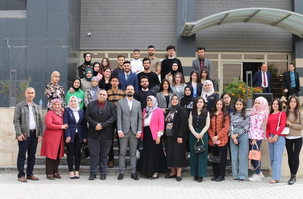 جامعة الحمدانية تنظم زيارة علمية إلى المكتبة العامة المركزية لجامعة الموصل